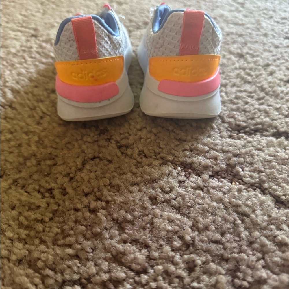 Adidas-{Size: 6}-Girls Sneakers - Picture 2 of 6